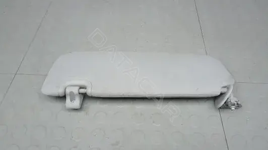 Козырек солнцезащитный SOK85IY01