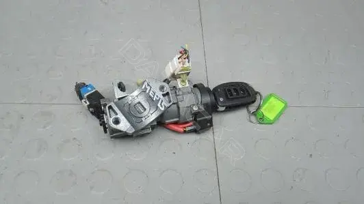 Замок зажигания 819003ZA00, 819103V020