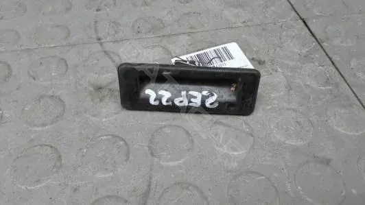 Кнопка крышки багажника 5J0827566E