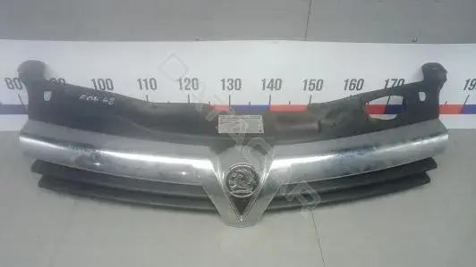 Решетка радиатора 6OK68G101