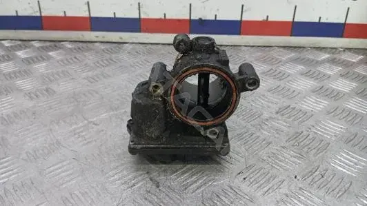 Дроссельная заслонка 03L128063D V100