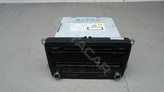 Магнитола 1K0035186AQ