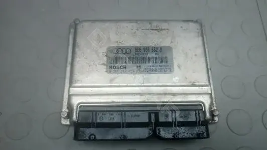 Блок управления двигателем 0261208039, 8e0909552n
