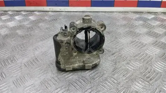 Дроссельная заслонка BK2Q-9E926-AC