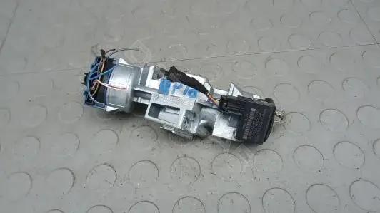 Замок зажигания 1880E15376