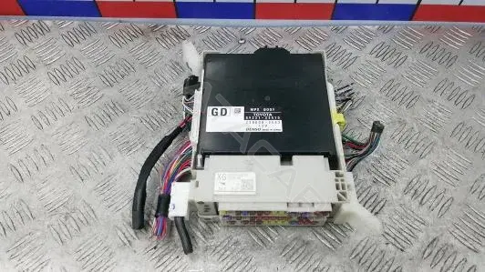 Блок комфорта 89221-33510