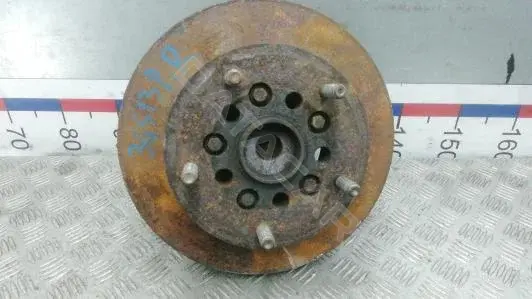 Поворотный кулак 3GS130901