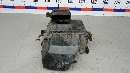Корпус воздушного фильтра 281102Y300