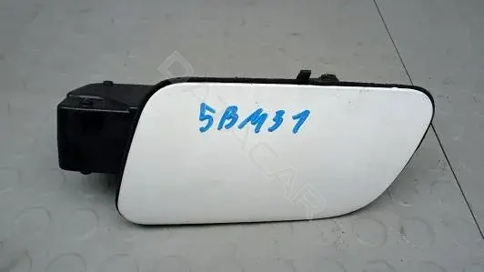 Крышка лючка топливного бака 5BM31EH01