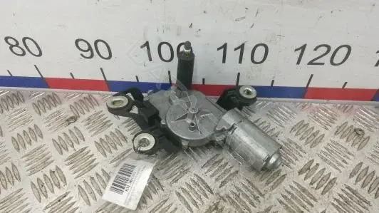 Рычаг стеклоочистителя 83L36GM01