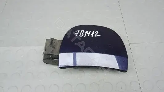 Крышка лючка топливного бака 7BM12EH01