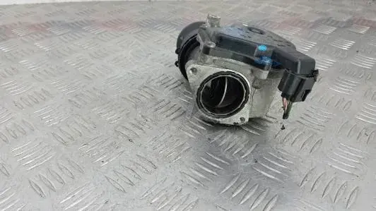 Дроссельная заслонка 161A09794R
