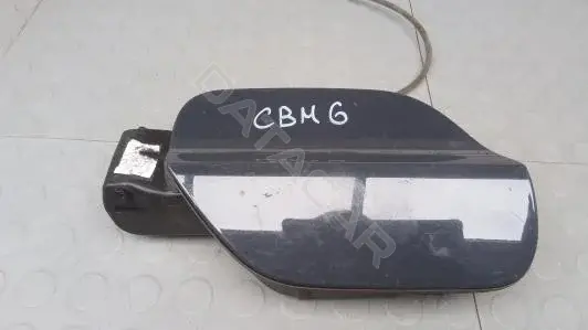 Крышка лючка топливного бака CBM06IC01