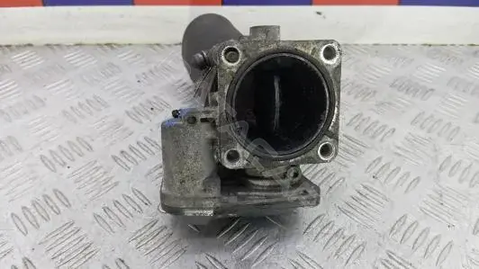 Дроссельная заслонка 35100-2F100