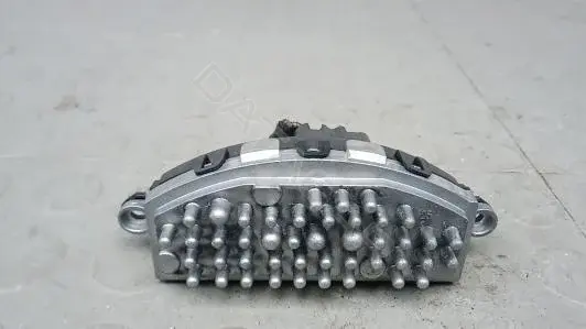 Резистор печки 7BM25KL01