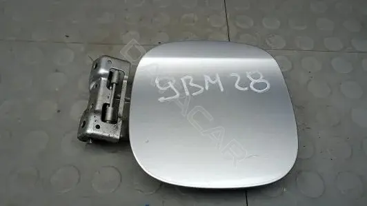 Крышка лючка топливного бака 9BM28IC01