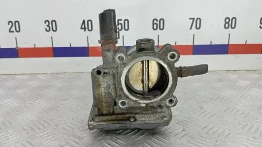 Дроссельная заслонка 35100-2B300