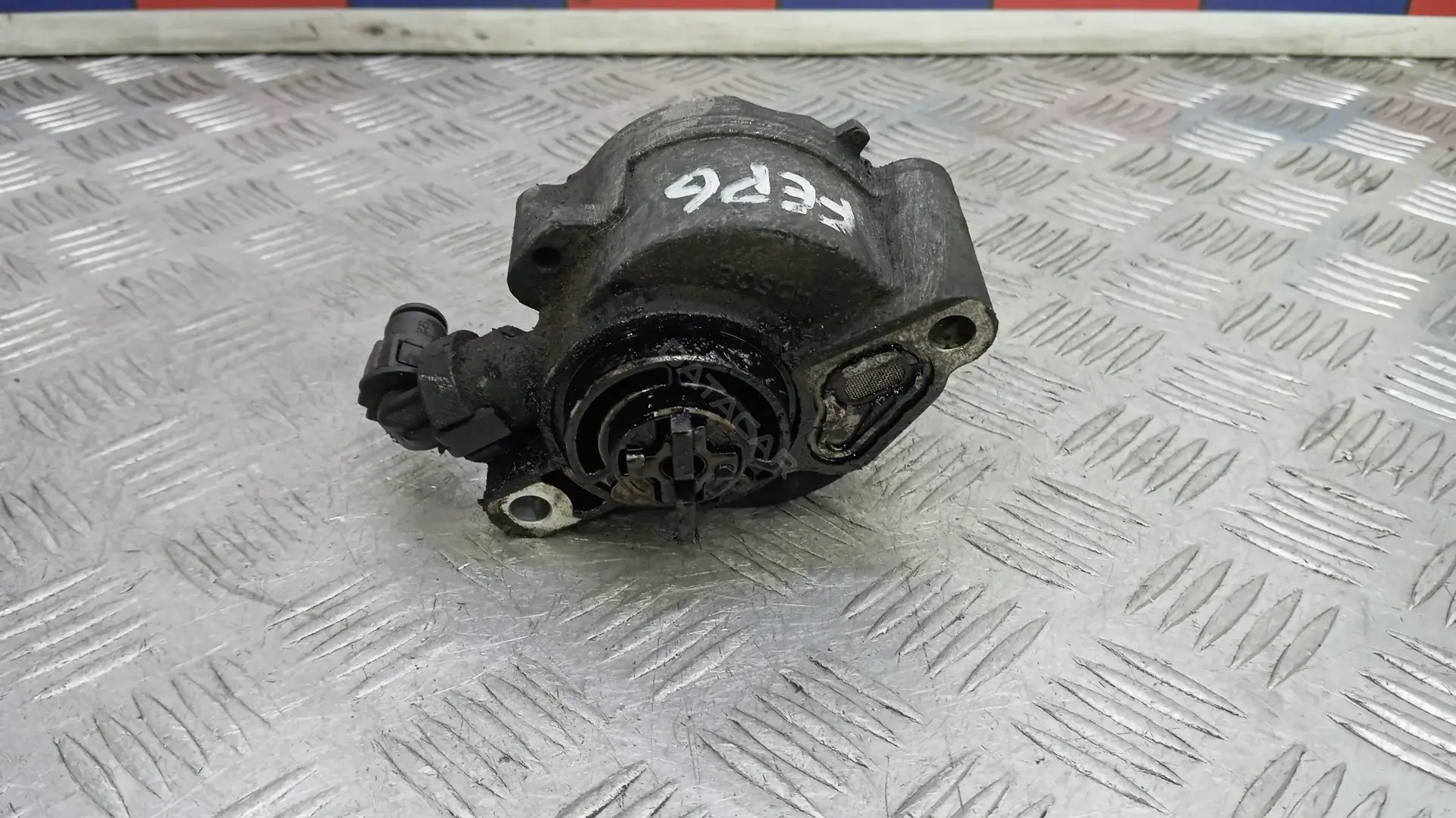 Вакуумный насос D156-3C2 2602W