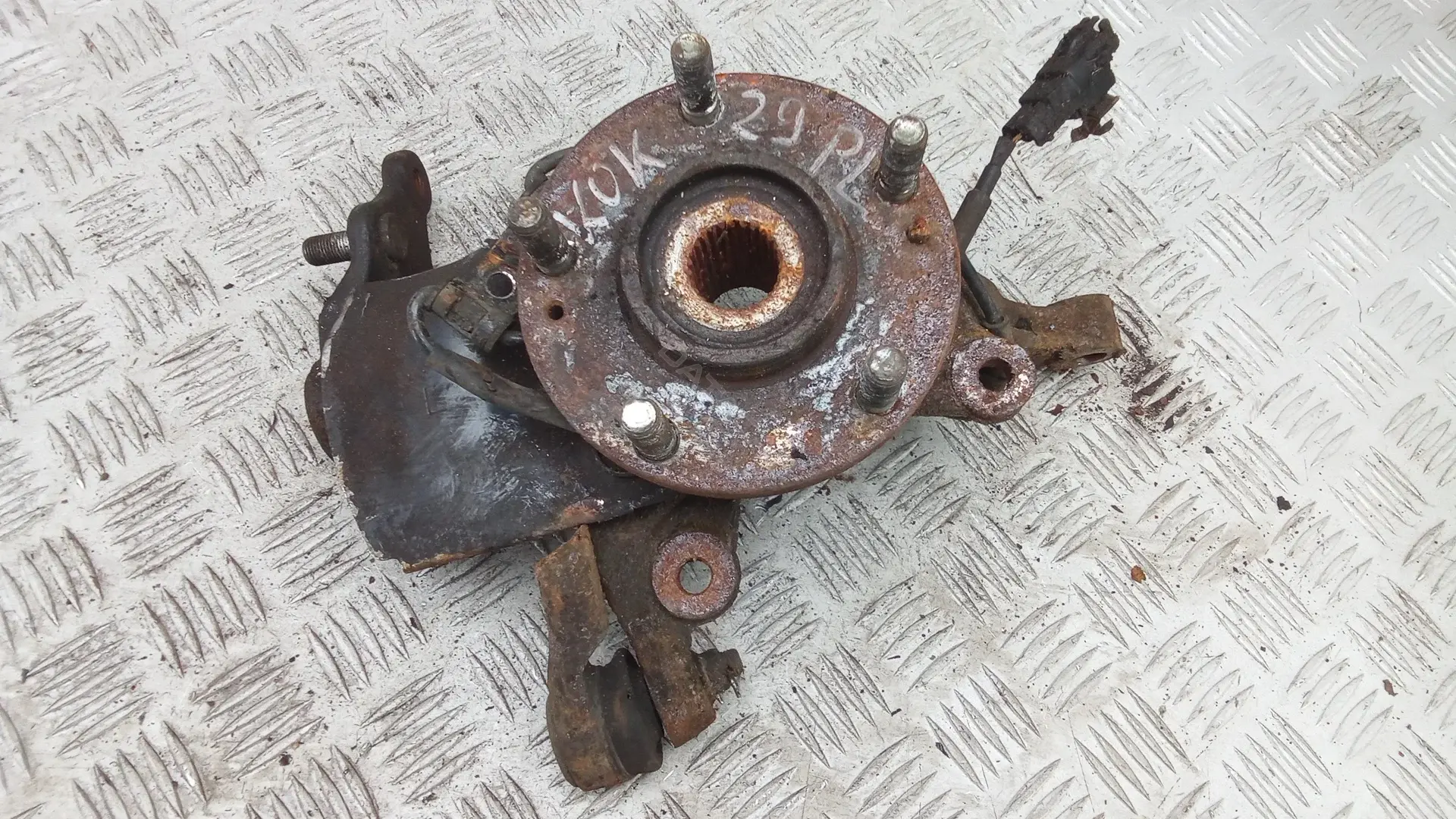 Ступица колеса 517152T110, 5175039603