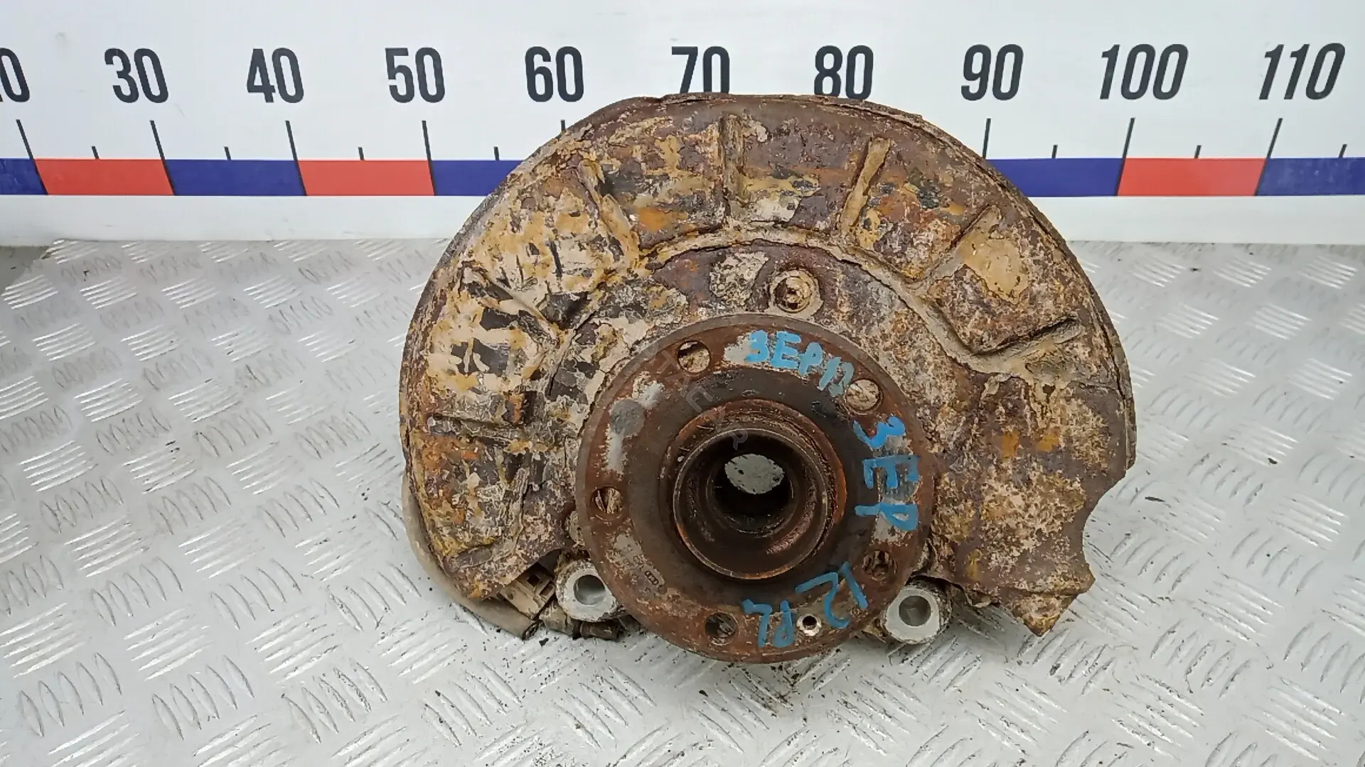 Ступица колеса 1K0407621F, 3C0407253F