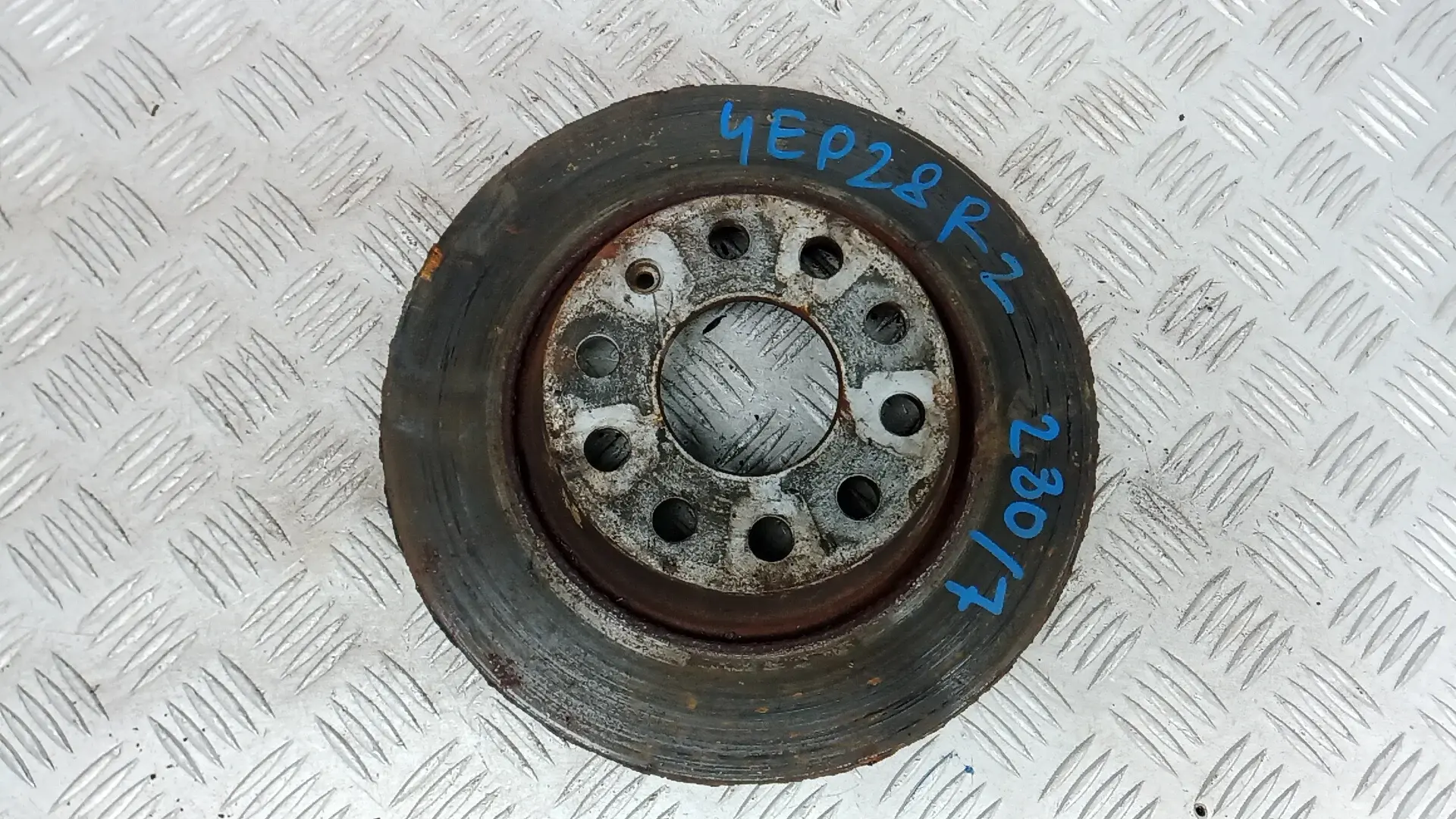 Тормозные диски 1K0615601AD