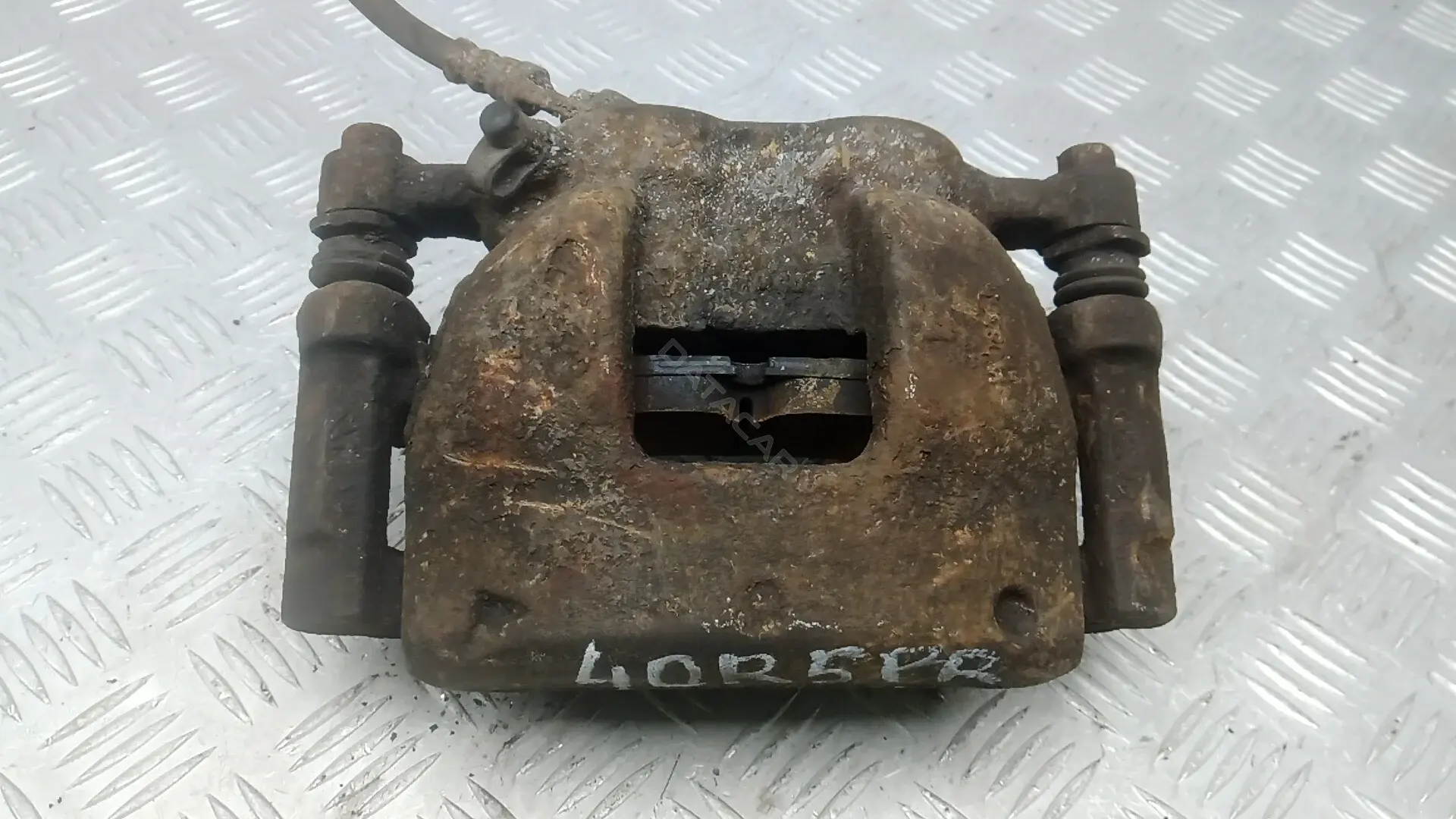 Суппорт тормозной 4OR05N701