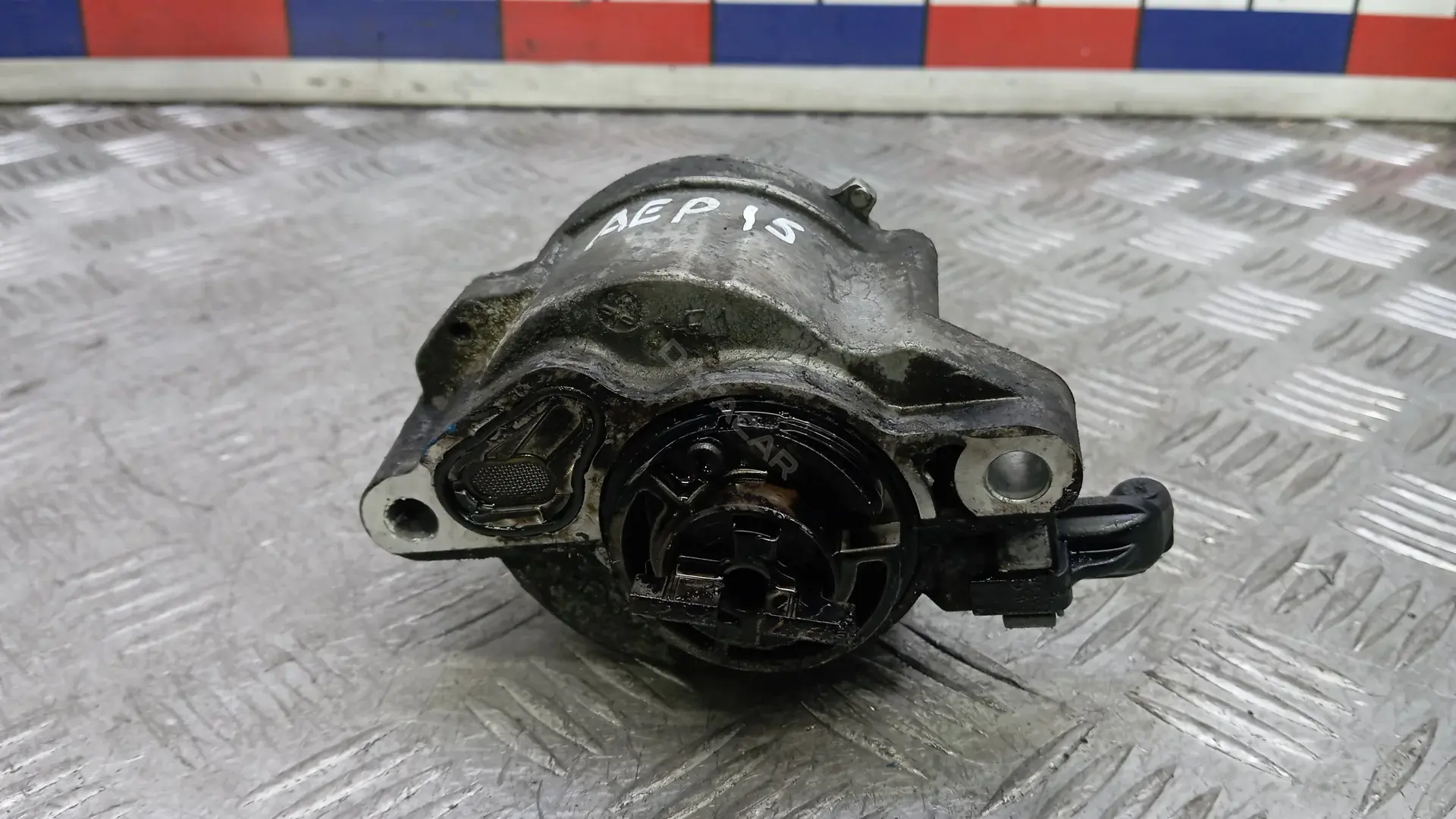 Вакуумный насос D156-1A