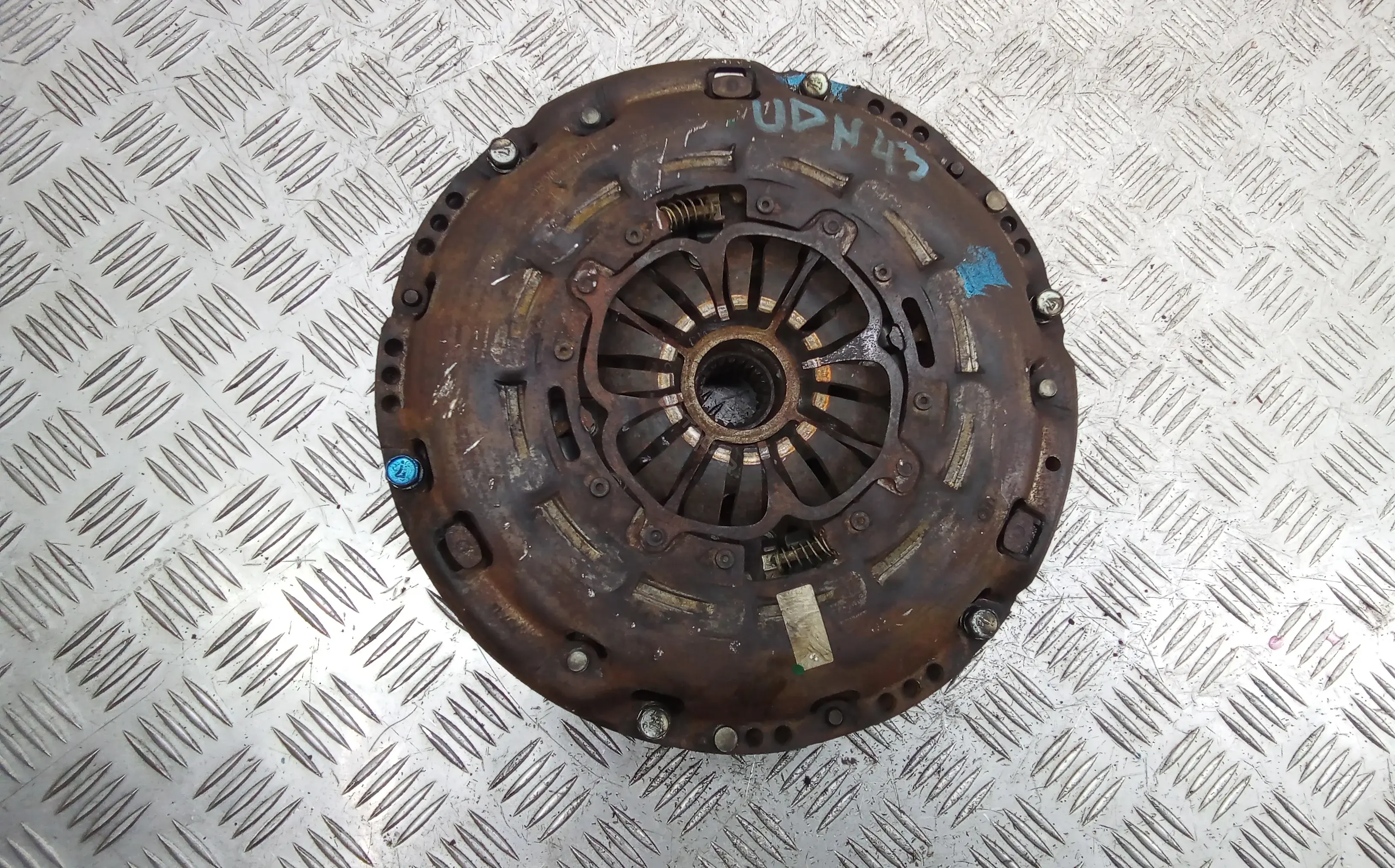 Маховик UDN43A401