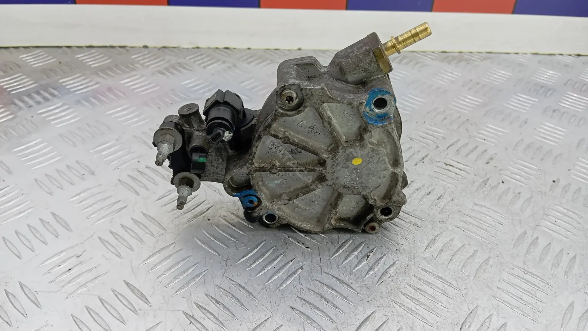 Вакуумный насос D171-1B 0404S