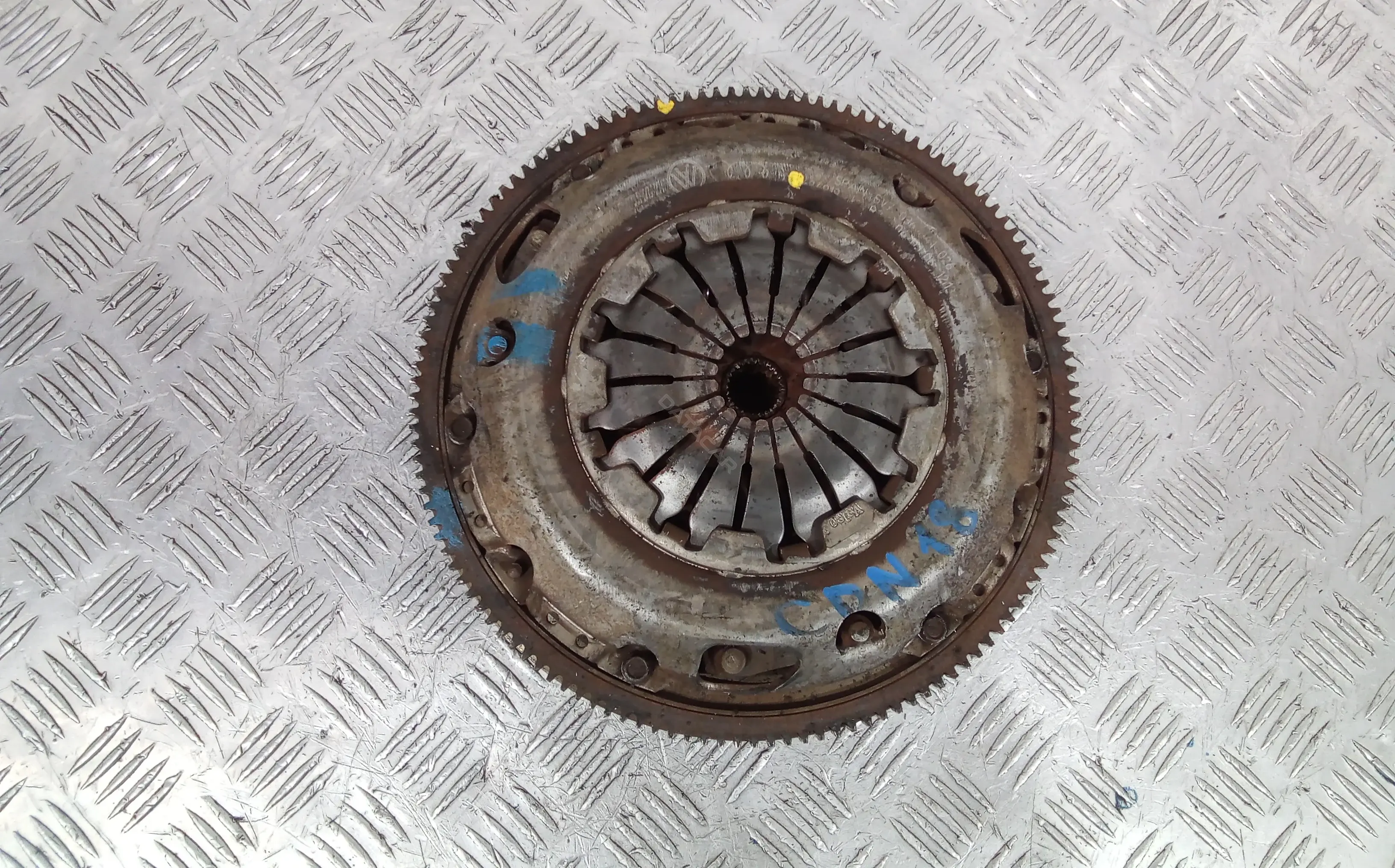 Маховик CDN18C101