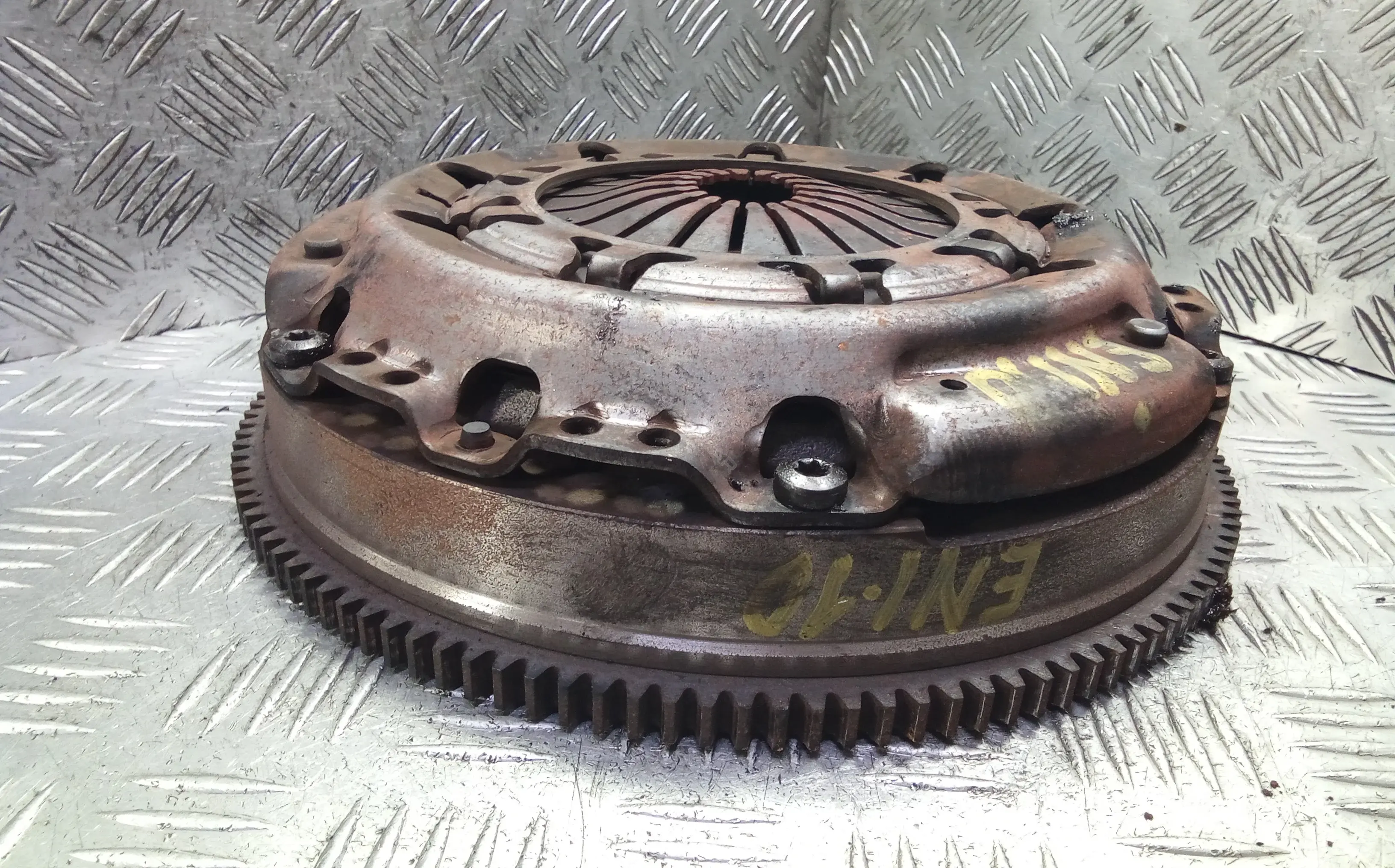 Маховик ENI10A401