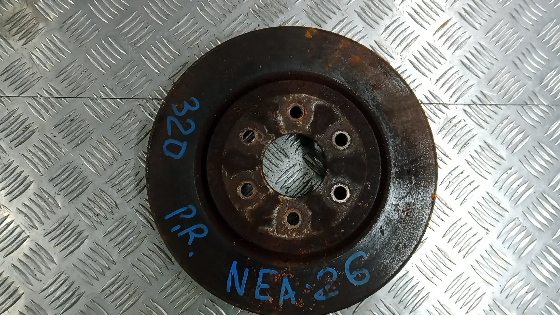 Тормозные диски NEA26N601