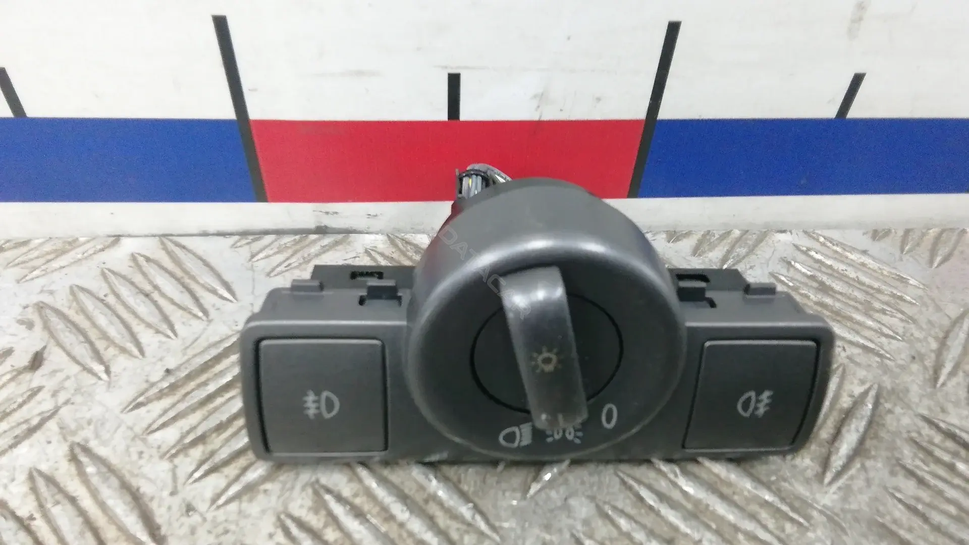Переключатель подрулевой 3D0941531