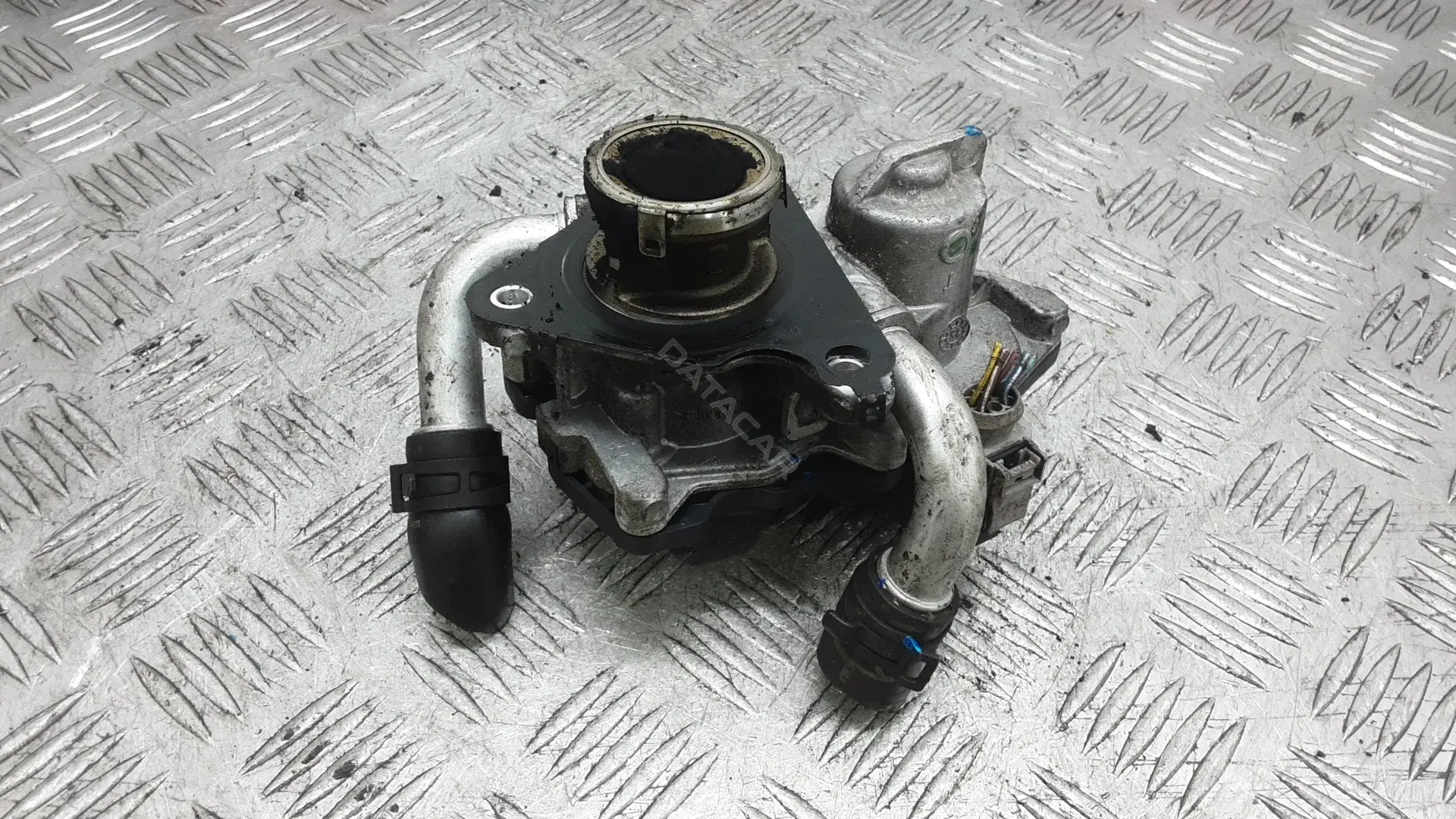 Клапан ЕГР 04L131501N, 04L131501S