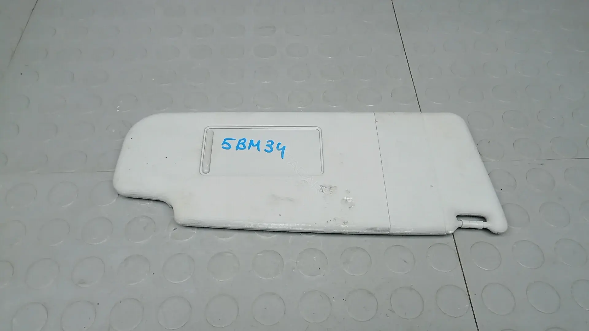 Козырек солнцезащитный 1Z0857552AQ