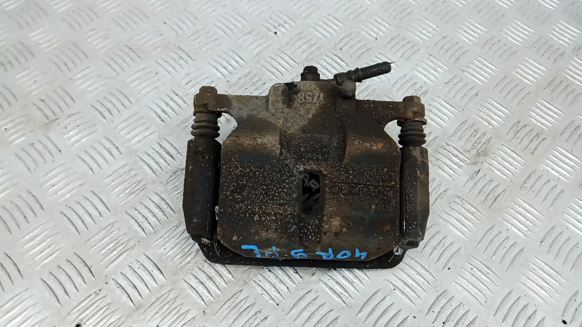 Суппорт тормозной 4OR09K701