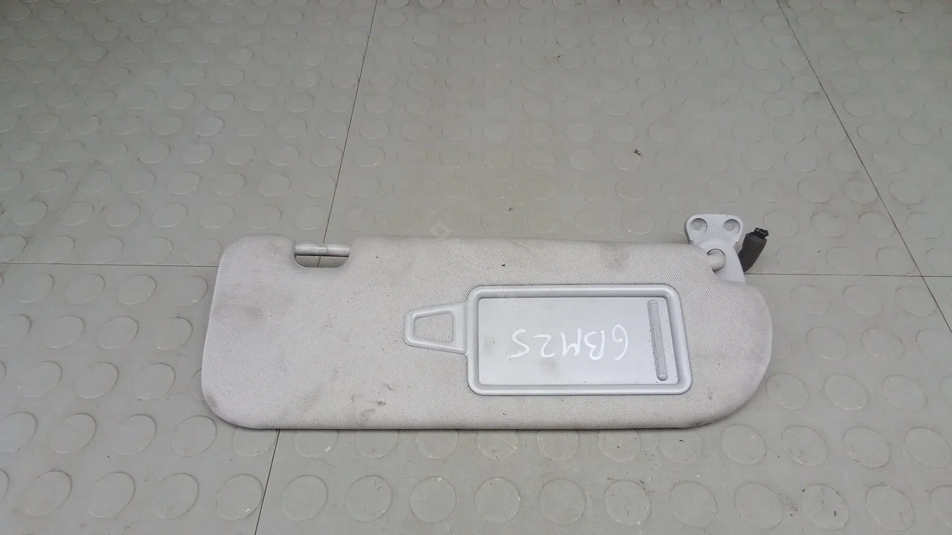 Козырек солнцезащитный 852013Z070TX, 852023Z000TX