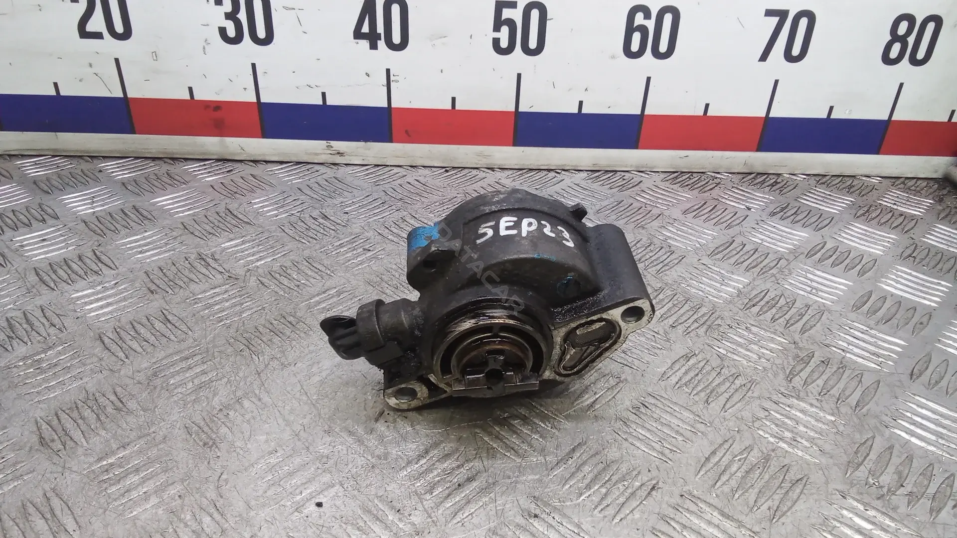 Вакуумный насос D1563A