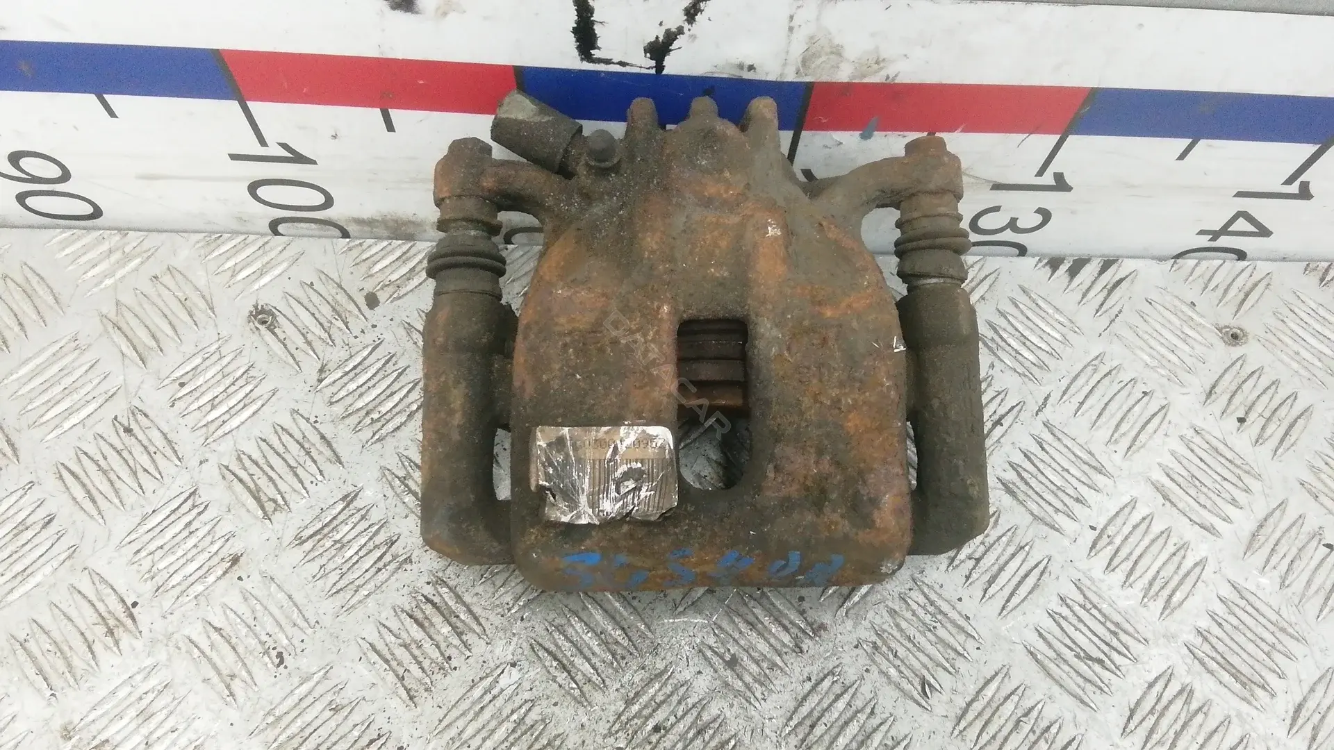 Суппорт тормозной 3GS04N701
