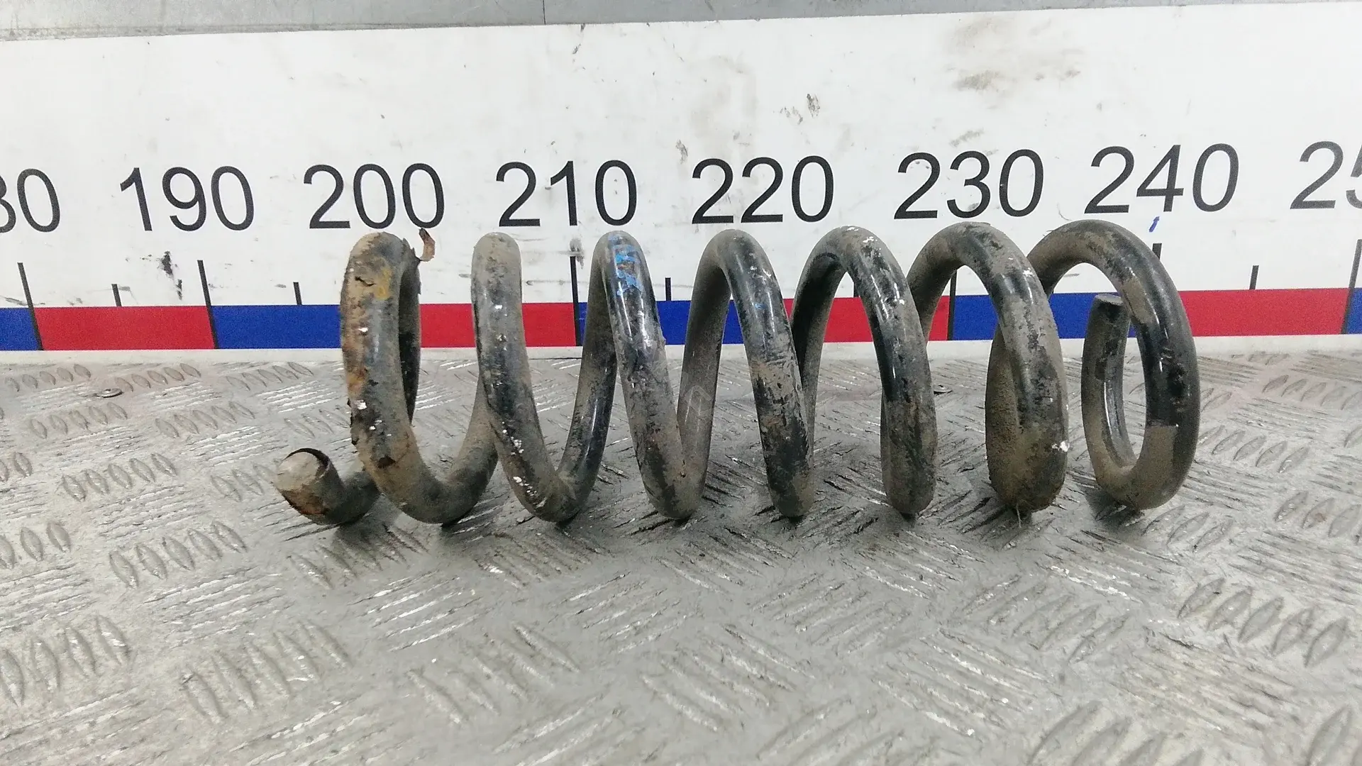 Пружины A2043240604