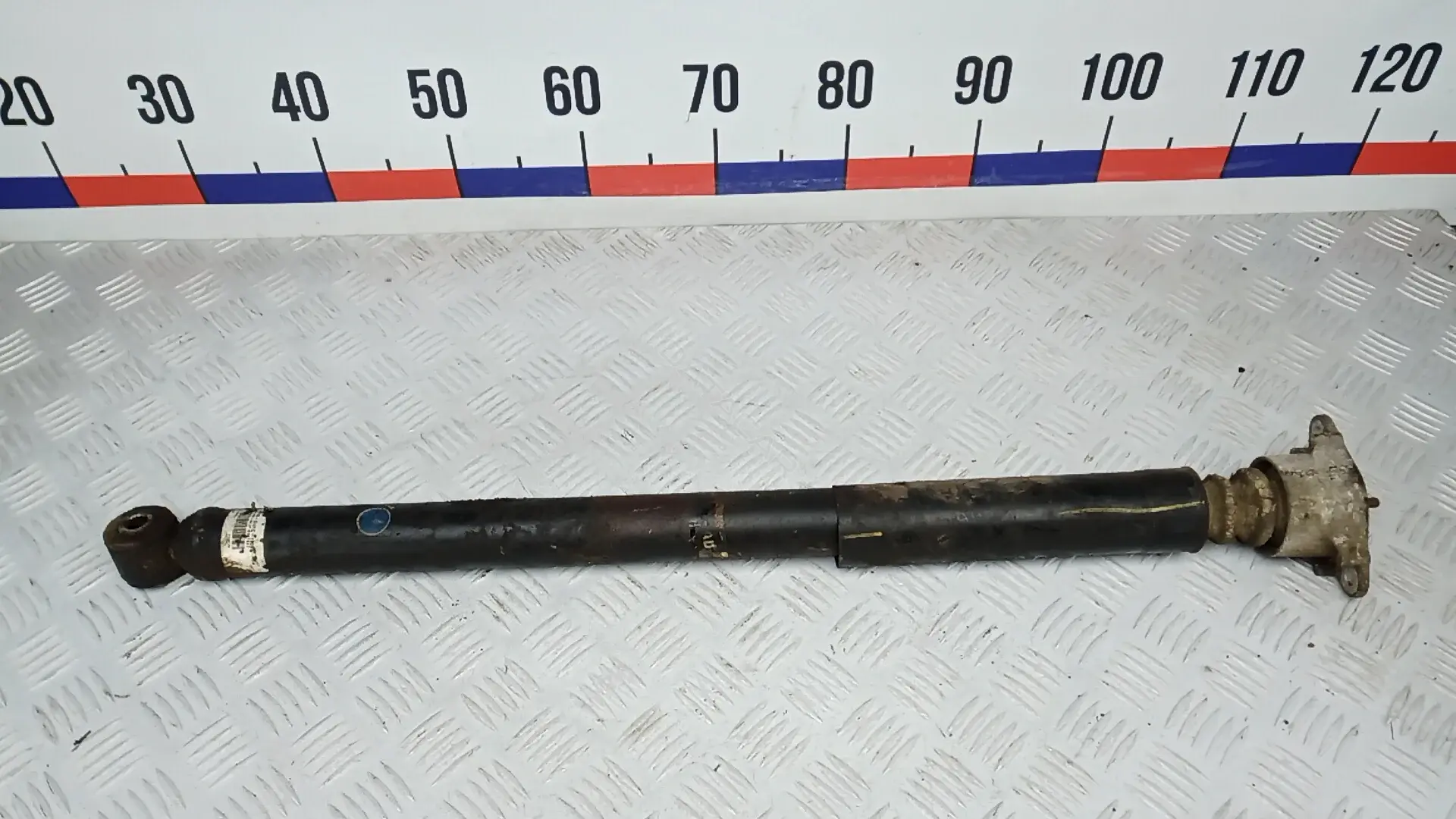 Амортизаторы 7OK28LX02