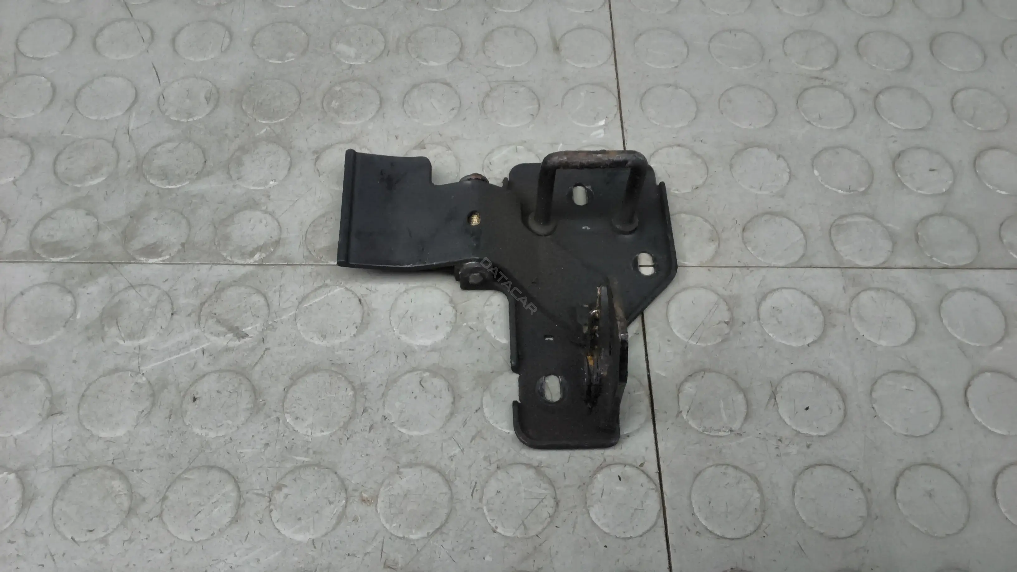 Ручка открывания капота PBM20JB01