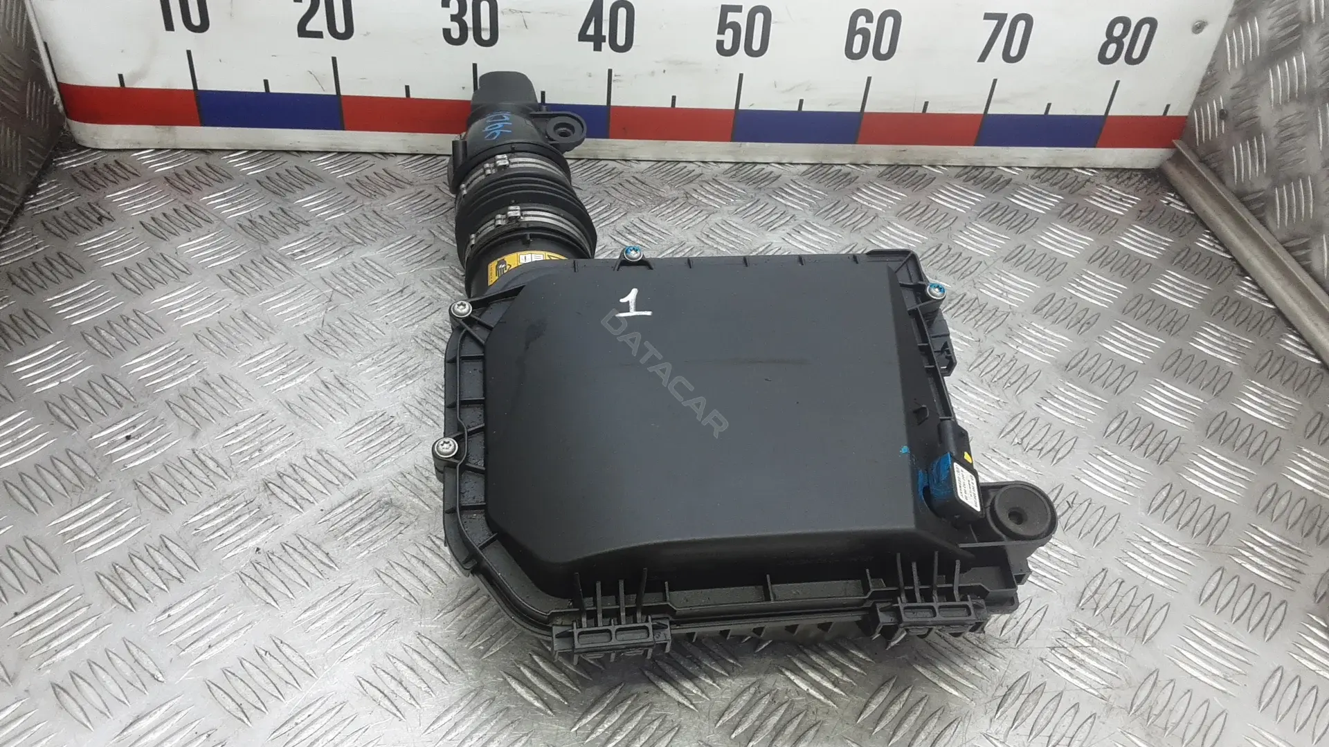Корпус воздушного фильтра 99C18YG01
