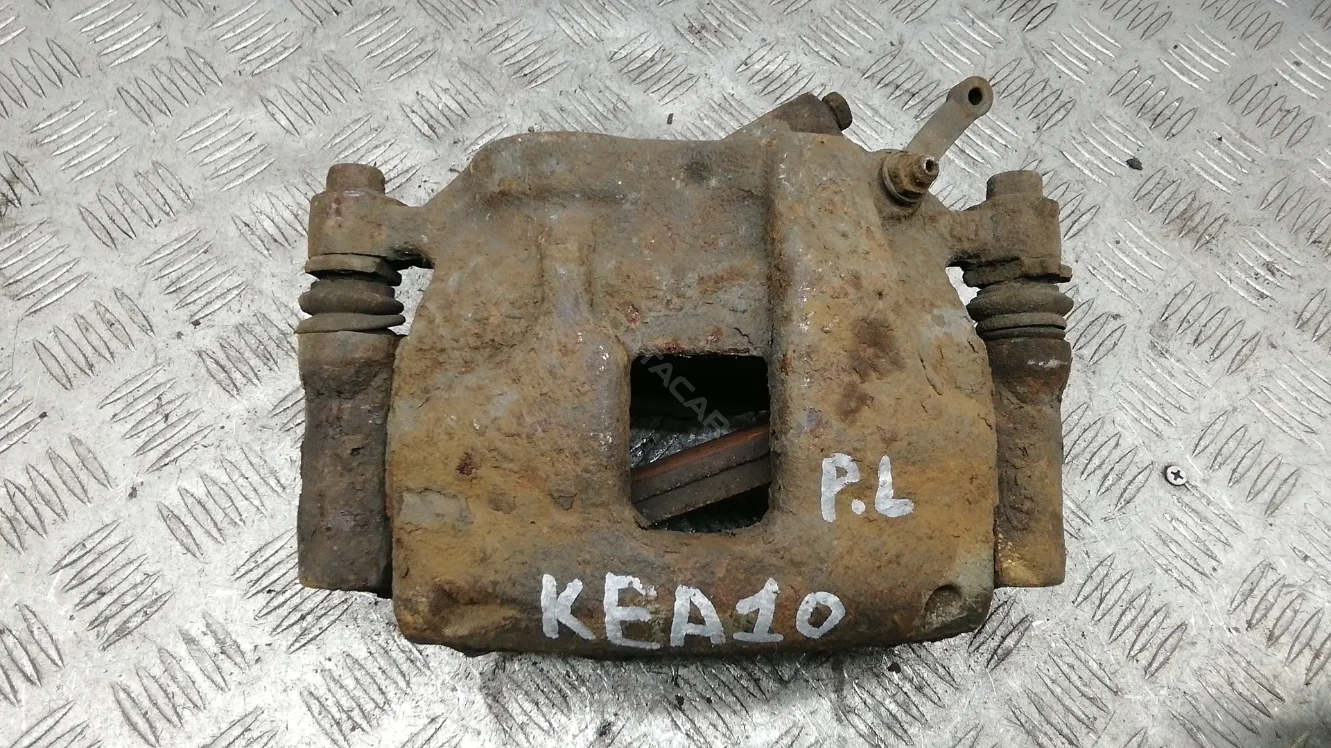 Суппорт тормозной KEA10K701