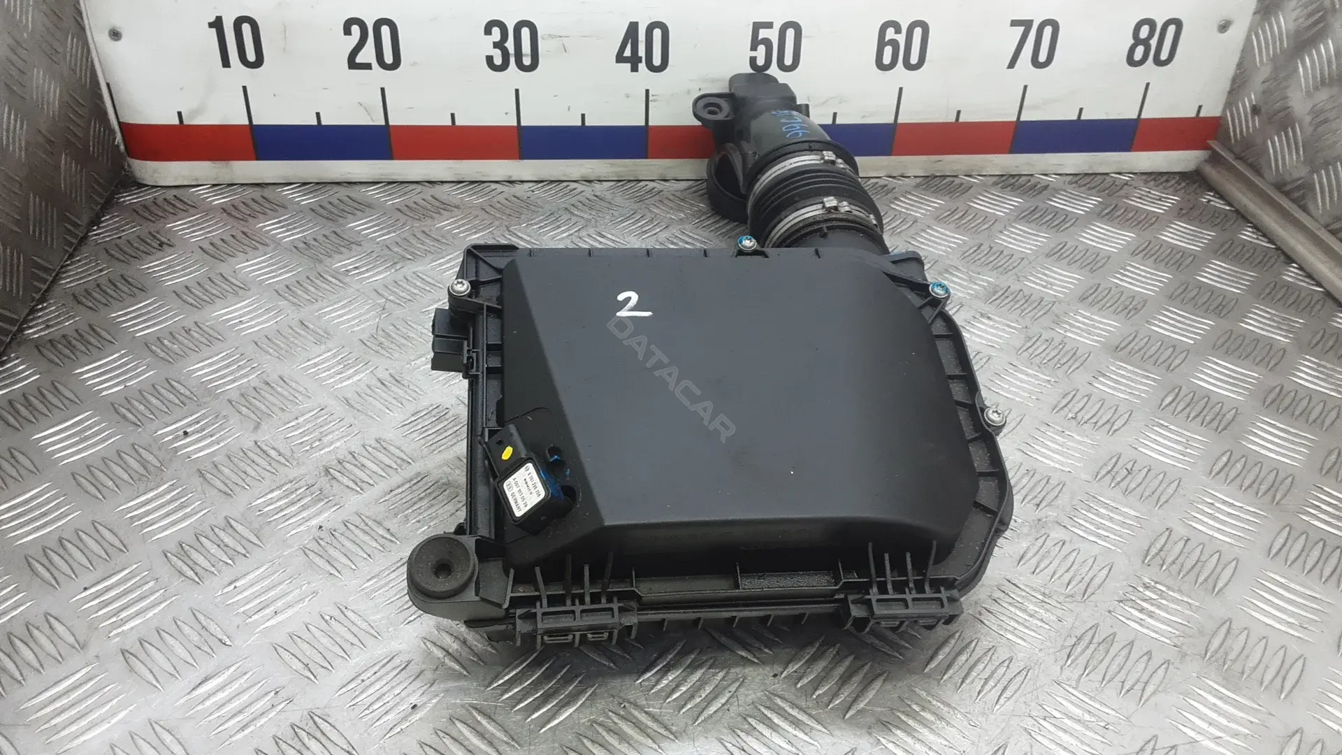 Корпус воздушного фильтра 99C18YG02