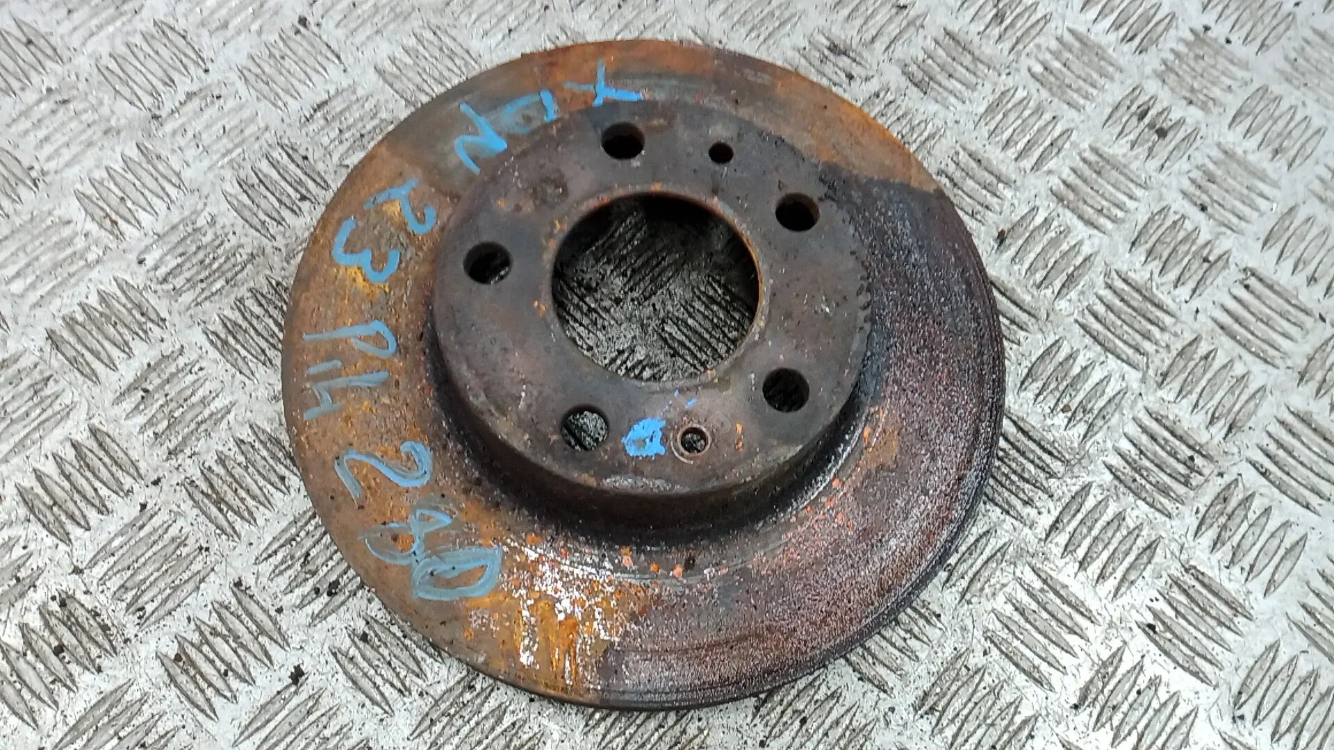 Тормозные диски XDN23N601