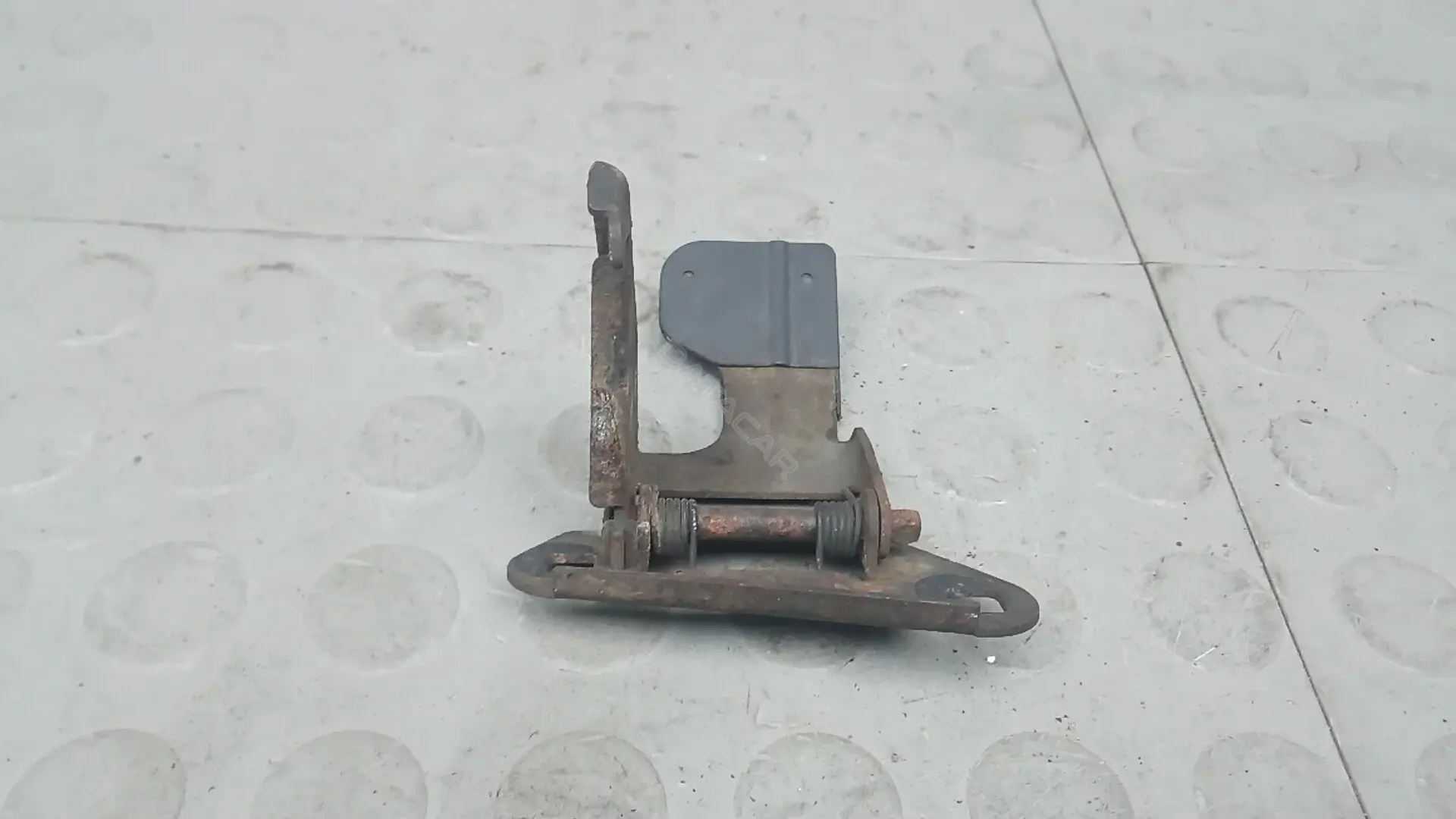Ручка открывания капота 5BM05JB01