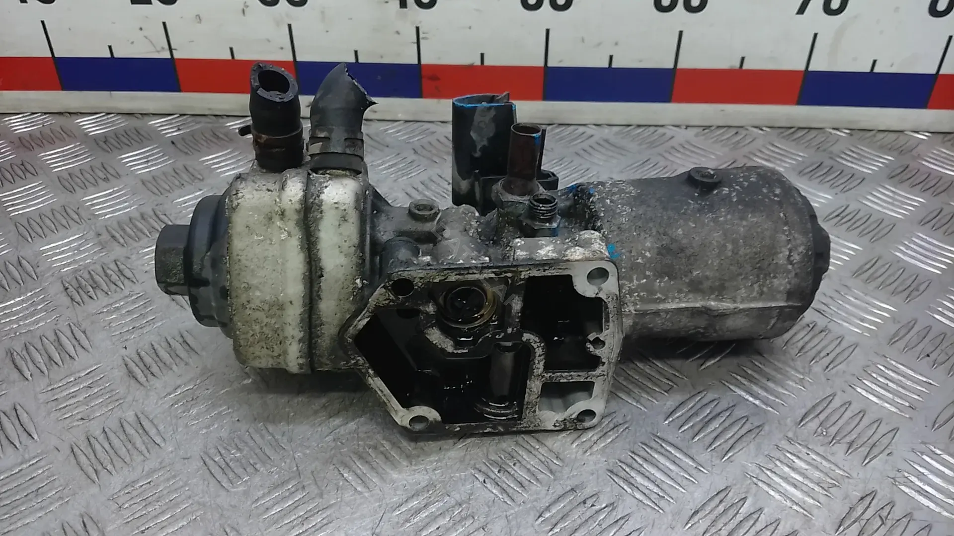 Корпус масляного фильтра 028117021L, 045115389J