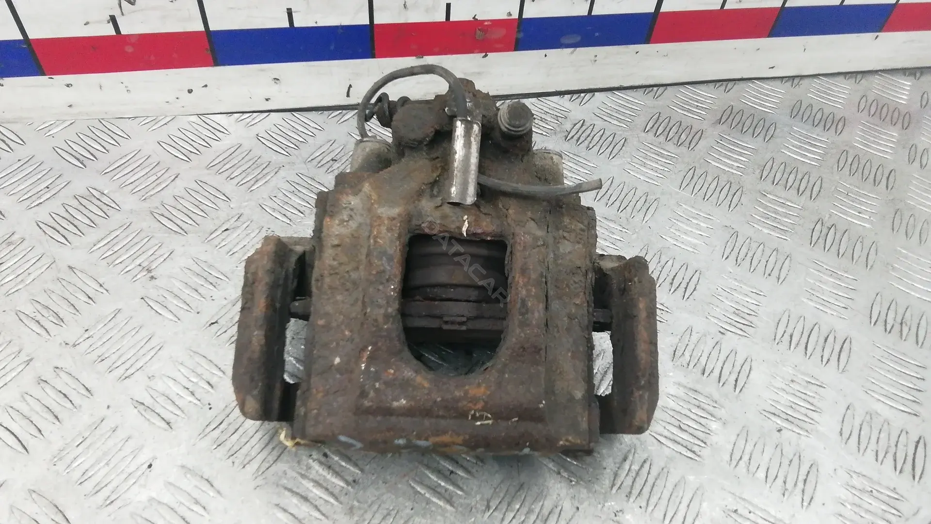 Суппорт тормозной GML02MA01