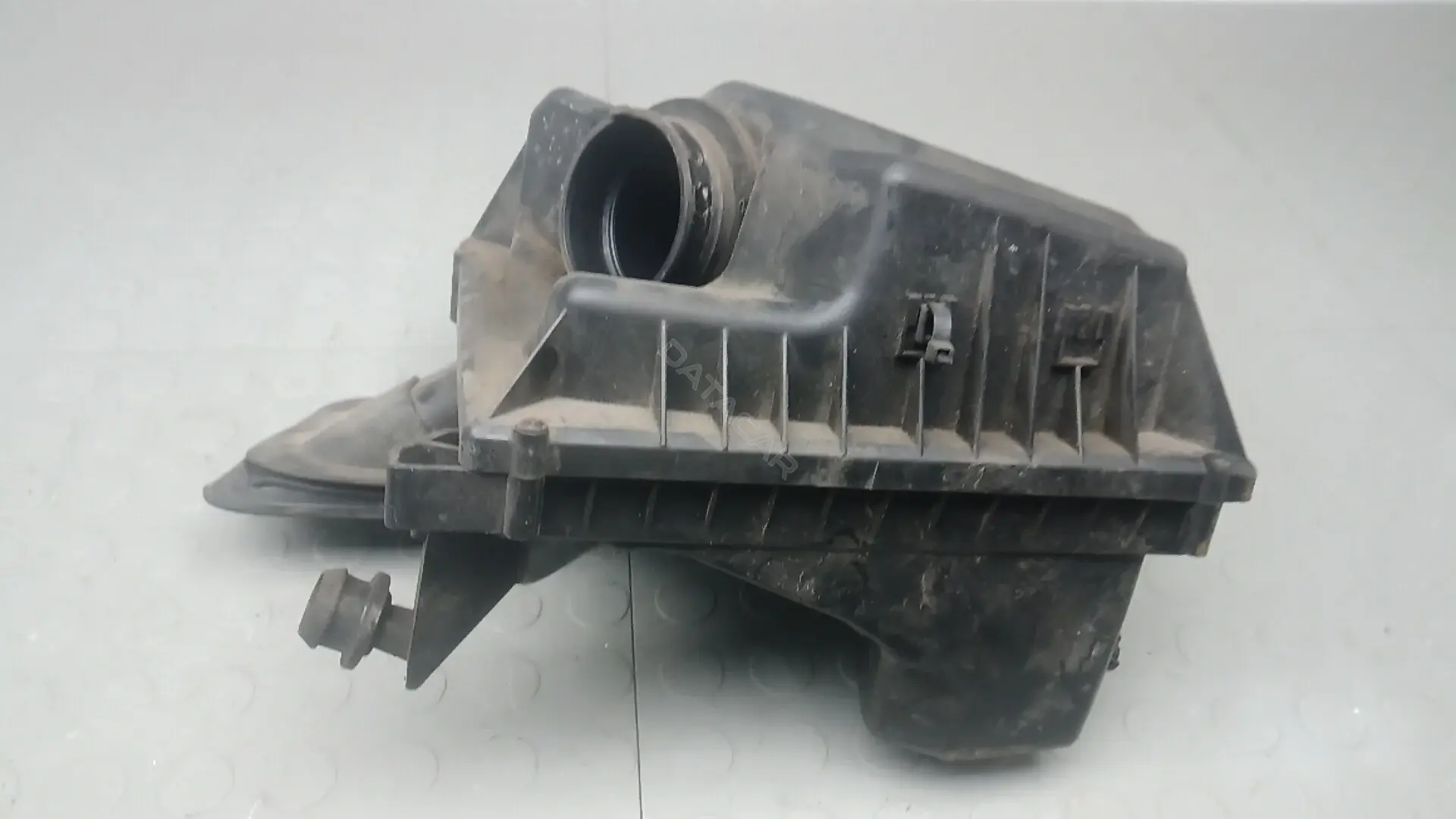 Корпус воздушного фильтра DOK60NQ01